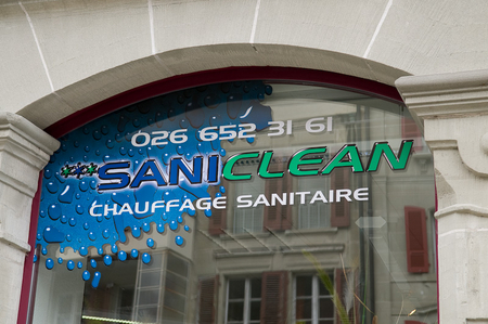 Détails : saniclean.dimme-server.ch Des équipements ultramodernes associés à un personnel hautement qualifié nous permettent de proposer la mise en service et la maintenance d'équipements techniques de dernière génération dans le domaine du chauffage, ventilation e