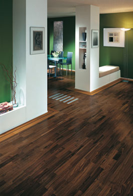 Détails : www.parquetbroquet.ch parquet, vitrification, ponçage, bois, broquet, suisse, delémont, jura, jura-bernois, romande