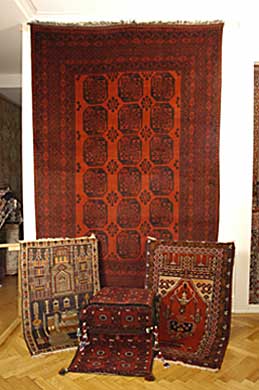 Détails : www.avakian.ch   Avakian Tapis d'Orient, un vaste choix d'authentiques tapis noués à la main